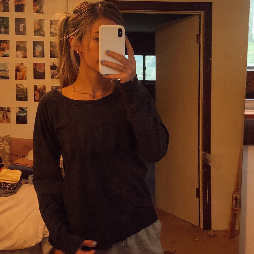 LONG SLEEVE WORK OUT SHIRT